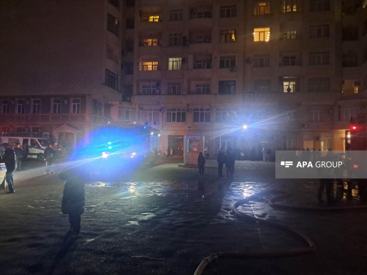 Пожар произошел в жилом доме в Баку,