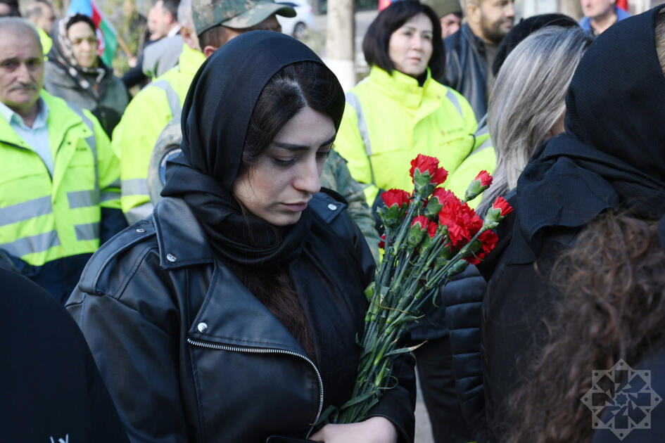 Считавшаяся пропавшей без вести шехид Мехрибан Гараева предана земле на Шехидляр хиябаны в Сумгайыте