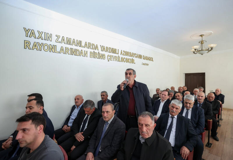 Yardımlı rayonunda sahibkarlarla görüş keçirilib