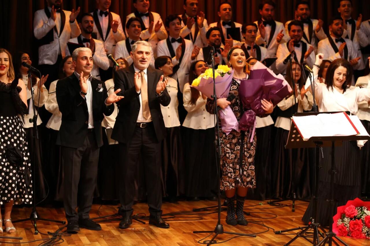 Костюмы и бутафория, сценки и хореографические этюды из азербайджанского кино