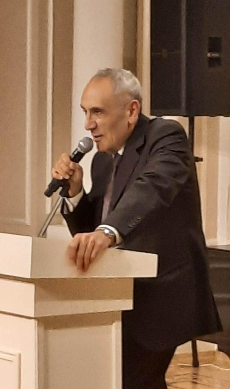 Вновь хоть на минуту стать счастливым… В Баку открылась выставка к 100-летию Давуда Кязимова