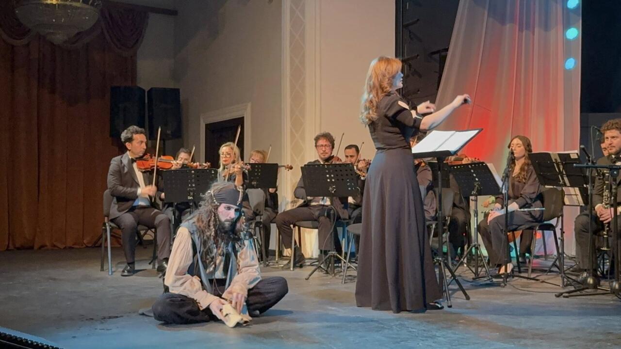 В Баку представлено кино без экрана, но с сердцем и вдохновением…