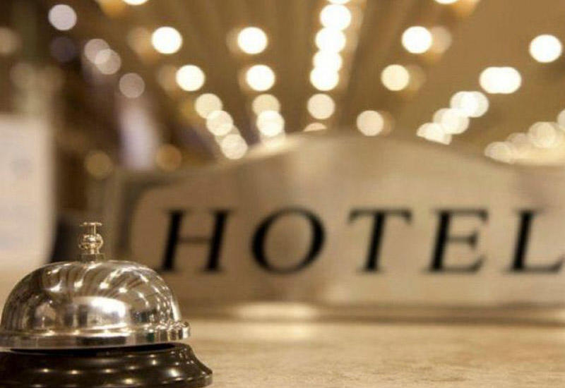 Hoteldə ürəyi dayanıb