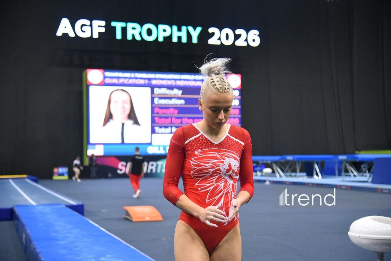 В Баку проходит Кубок мира по прыжкам на батуте и тамблингу