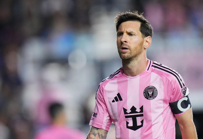 Месси начал сезон с разгрома: