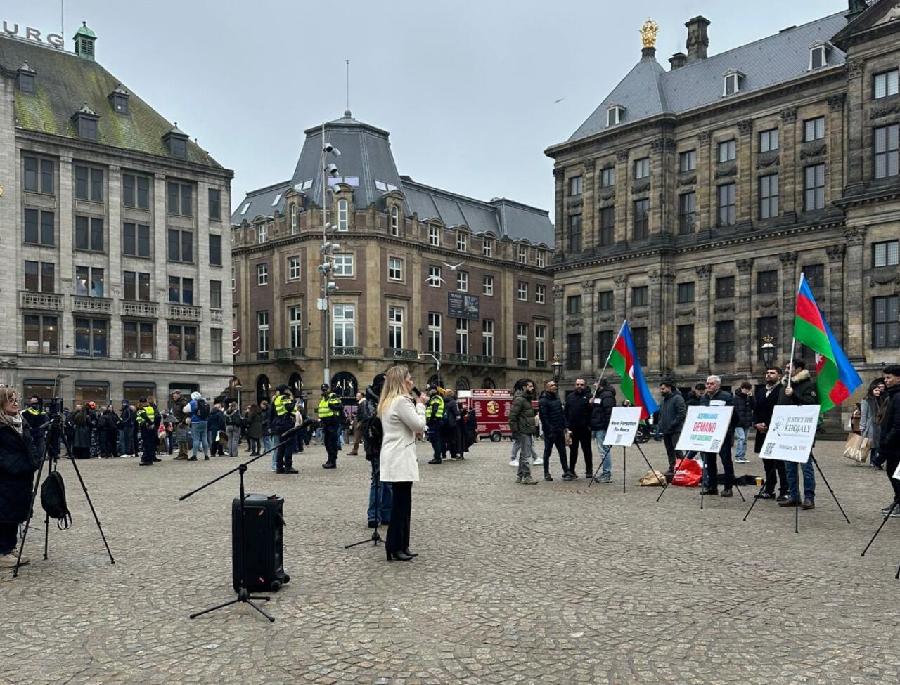 Призыв «Справедливость к Ходжалы!» в центре Амстердама