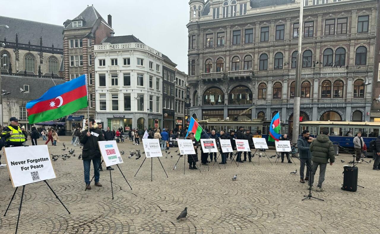 Призыв «Справедливость к Ходжалы!» в центре Амстердама