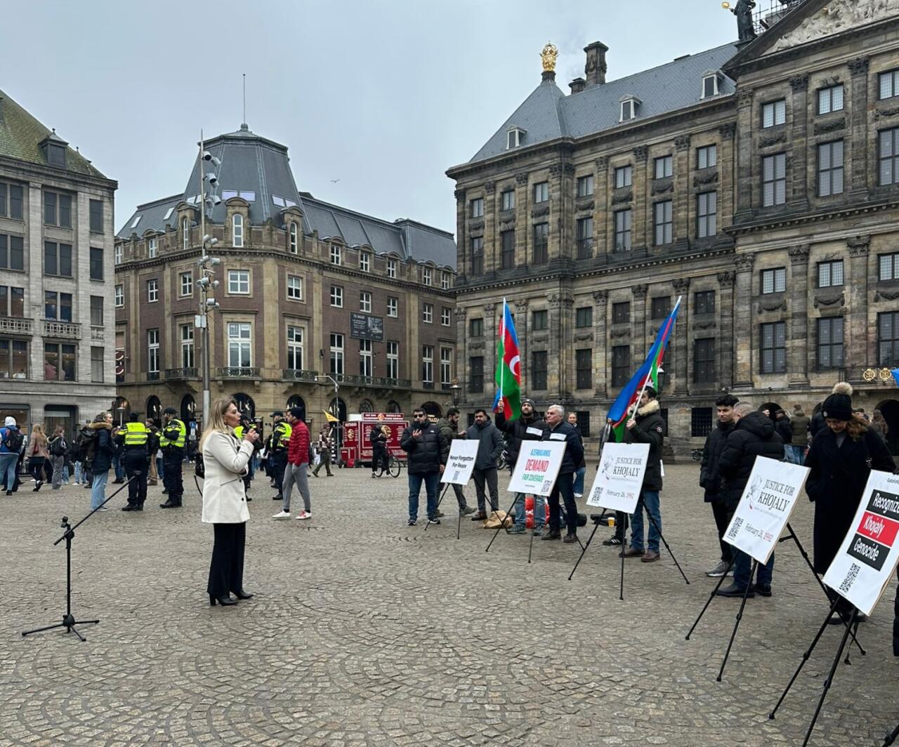 Призыв «Справедливость к Ходжалы!» в центре Амстердама