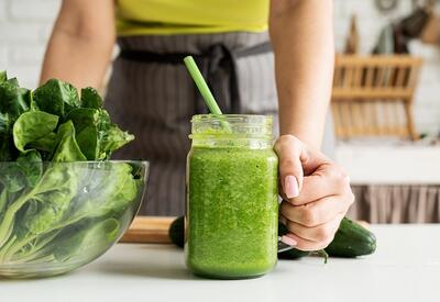 Напитки для сияния кожи можно приготовить на домашней кухне