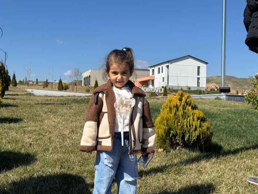 Вернувшимся в Хоровлу бывшим вынужденным переселенцам вручены ключи от домов