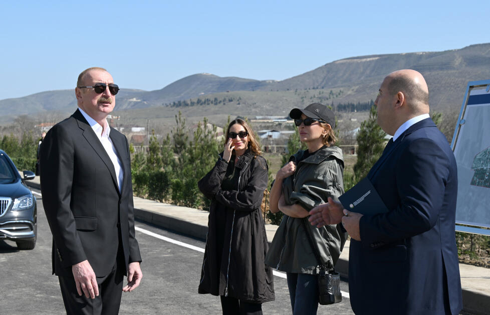 Prezident İlham Əliyev və Birinci xanım Mehriban Əliyeva Xocavənd kəndində görülmüş işlərlə tanış olublar