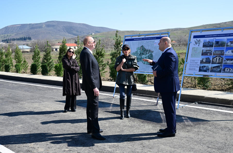 Prezident İlham Əliyev və Birinci xanım Mehriban Əliyeva Xocavənd kəndində görülmüş işlərlə tanış olublar