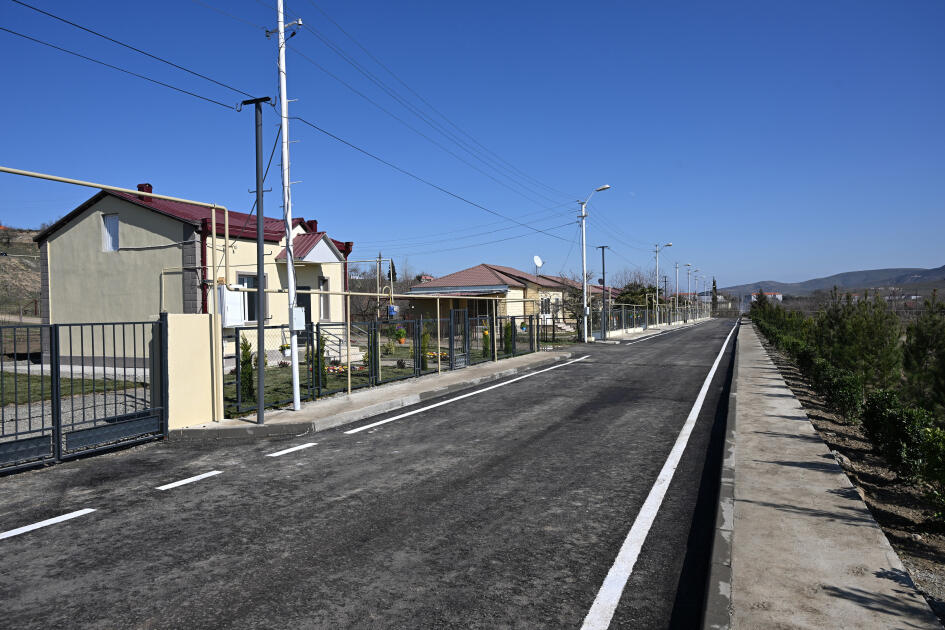 Prezident İlham Əliyev və Birinci xanım Mehriban Əliyeva Xocavənd kəndində görülmüş işlərlə tanış olublar