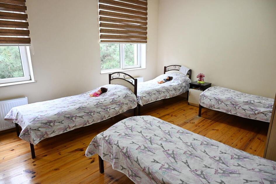 Leyla Əliyeva və Alena Əliyeva Quba şəhərində internat tipli ümumtəhsil məktəbini və STEAM mərkəzini ziyarət ediblər