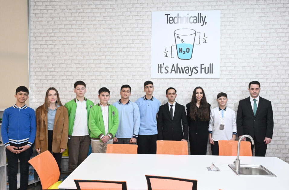 Leyla Əliyeva və Alena Əliyeva Quba şəhərində internat tipli ümumtəhsil məktəbini və STEAM mərkəzini ziyarət ediblər