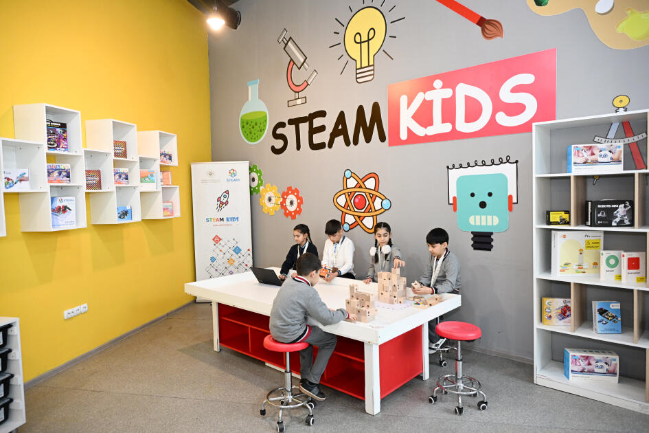 Leyla Əliyeva və Alena Əliyeva Quba şəhərində internat tipli ümumtəhsil məktəbini və STEAM mərkəzini ziyarət ediblər