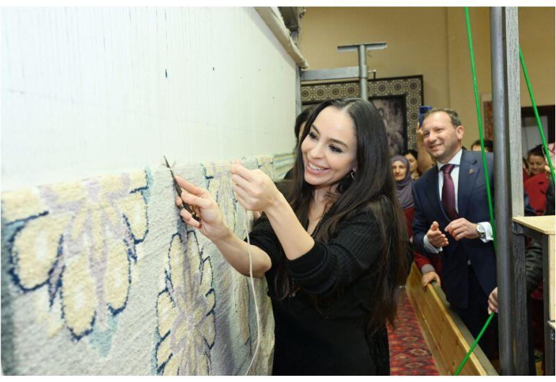 Лейла Алиева приняла участие в церемонии срезки ковров