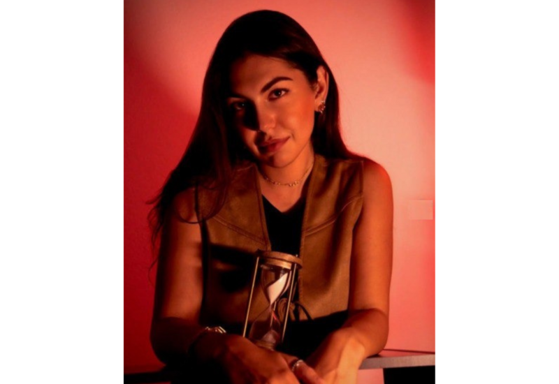 Азербайджанский исполнитель, покоряющий международные платформы из Швейцарии