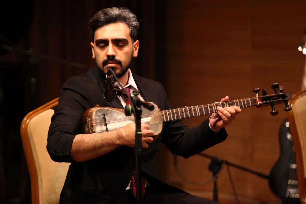 Семь азербайджанских красавиц в голубом и волшебство канона