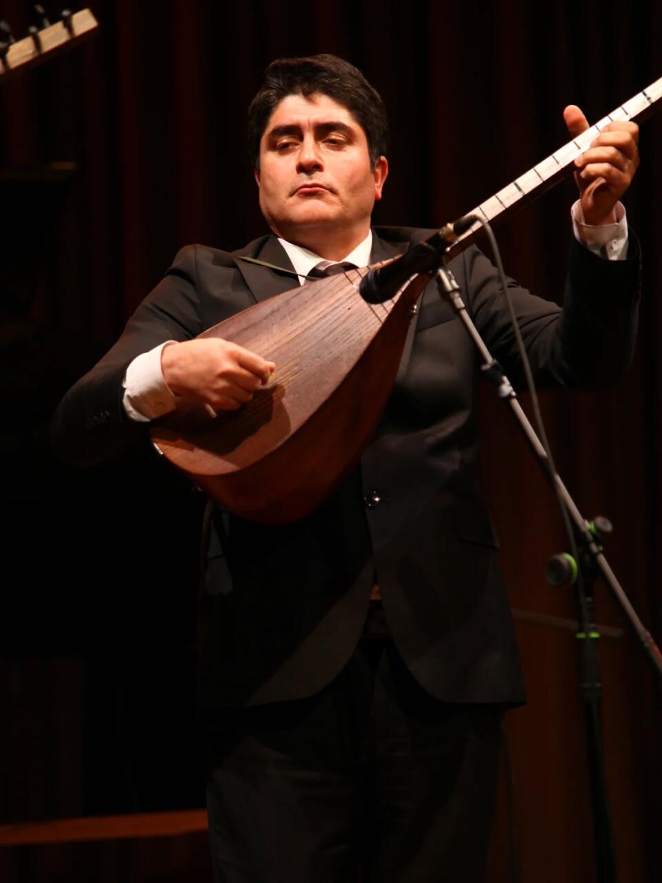 Семь азербайджанских красавиц в голубом и волшебство канона