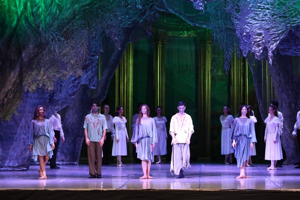 В Баку представили одноактный спектакль "Орфей и Эвридика"