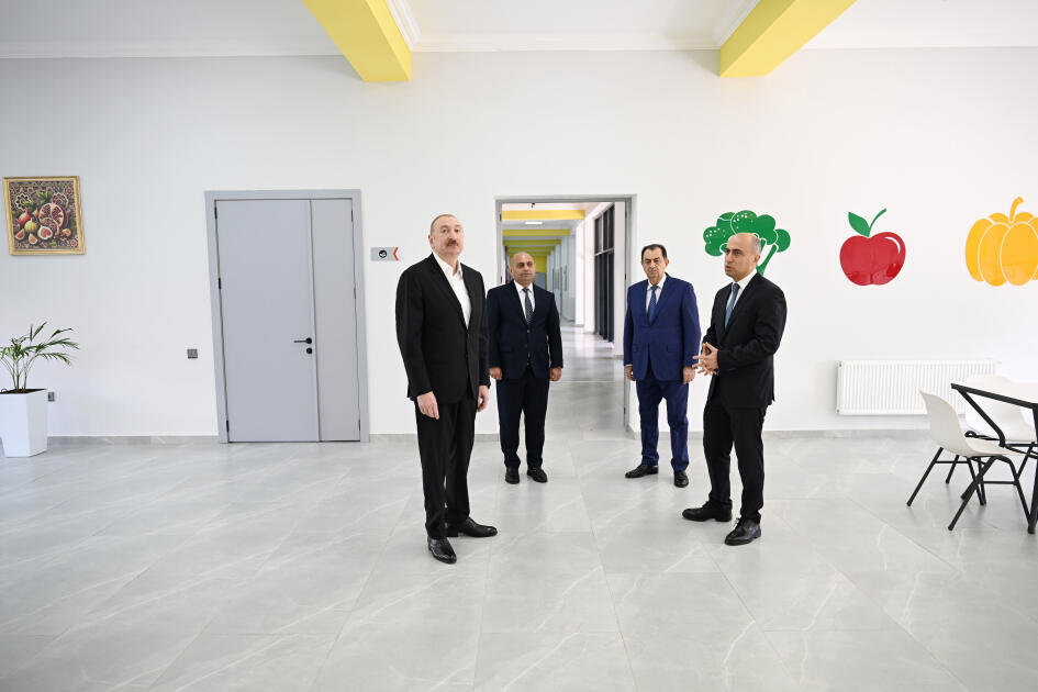 Prezident İlham Əliyev Lənkəran Dövlət Peşə Təhsil Mərkəzinin açılışında iştirak edib