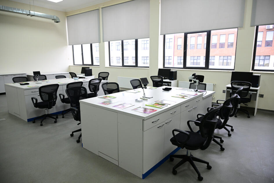 Prezident İlham Əliyev Lənkəran Dövlət Peşə Təhsil Mərkəzinin açılışında iştirak edib