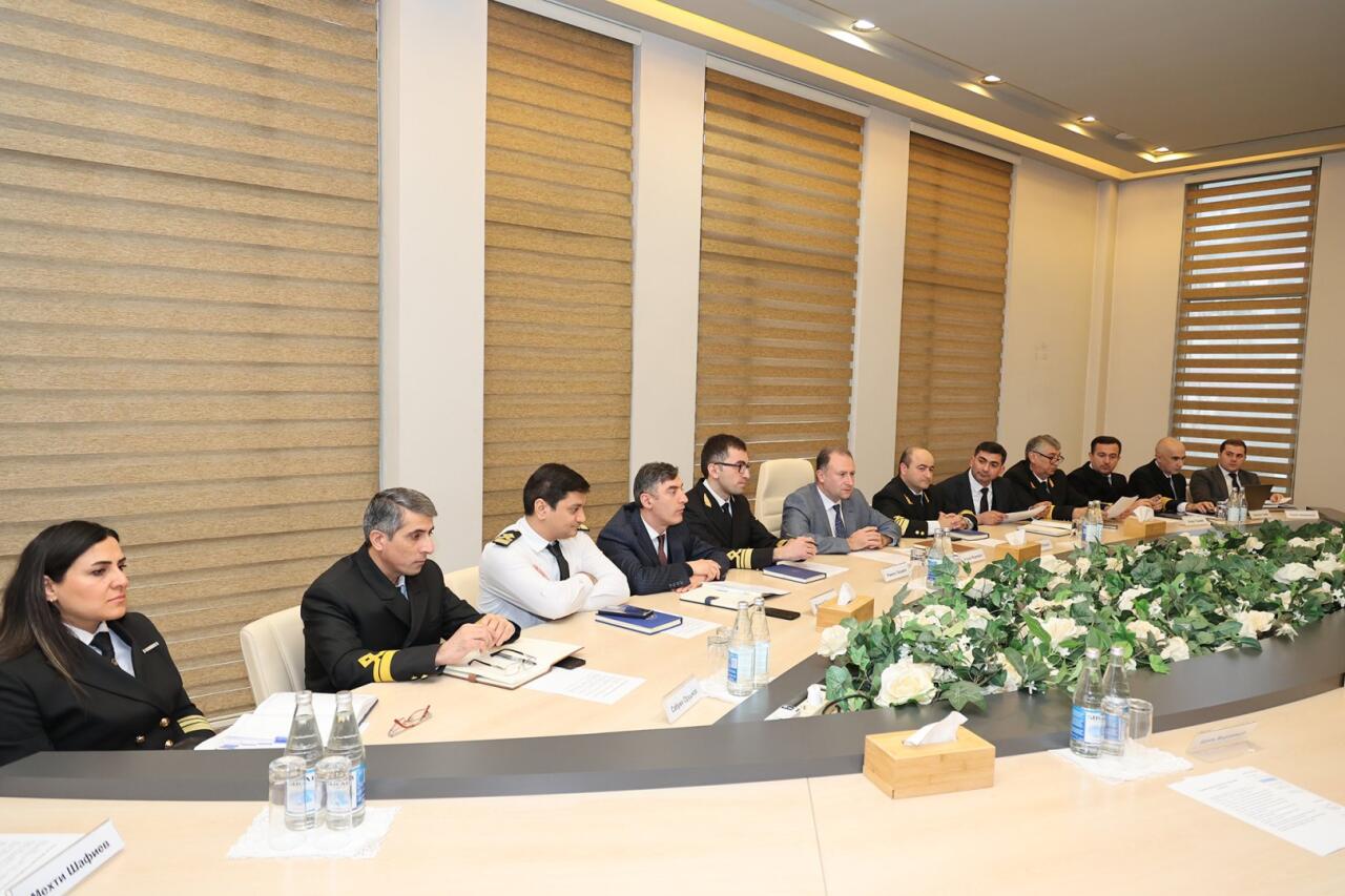В Морском и портовом агентстве Азербайджана прошла встреча с казахстанской делегацией