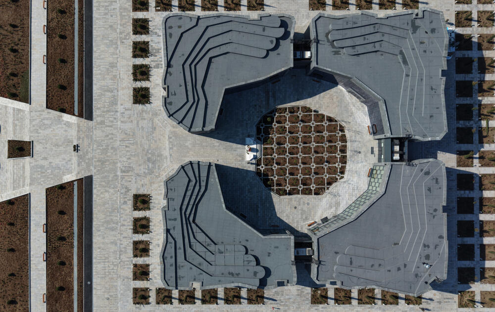 Prezident İlham Əliyev və Birinci xanım Mehriban Əliyeva Xocalı Soyqırımı Memorialının açılışında iştirak ediblər