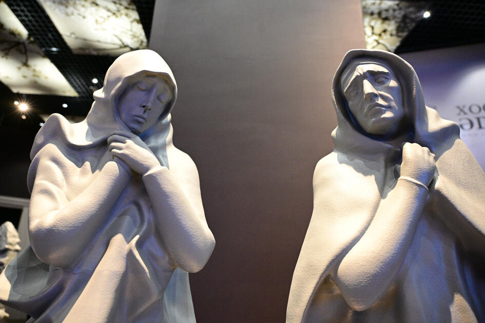 Prezident İlham Əliyev və Birinci xanım Mehriban Əliyeva Xocalı Soyqırımı Memorialının açılışında iştirak ediblər