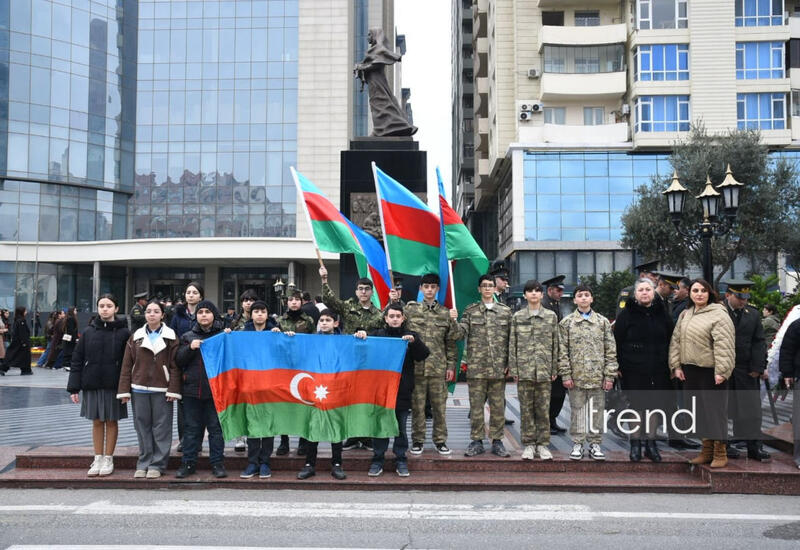 Азербайджанский народ чтит память жертв Ходжалинского геноцида