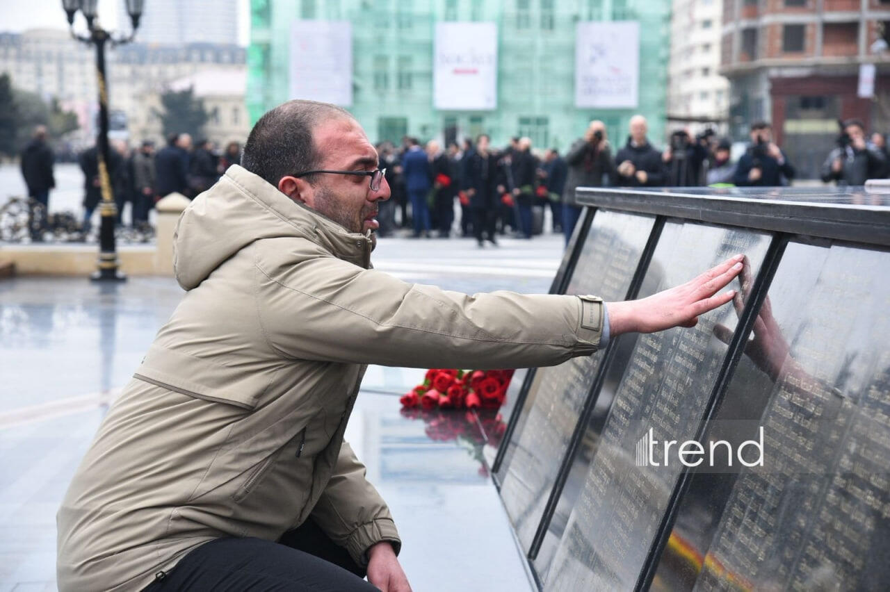 Азербайджанский народ чтит память жертв Ходжалинского геноцида