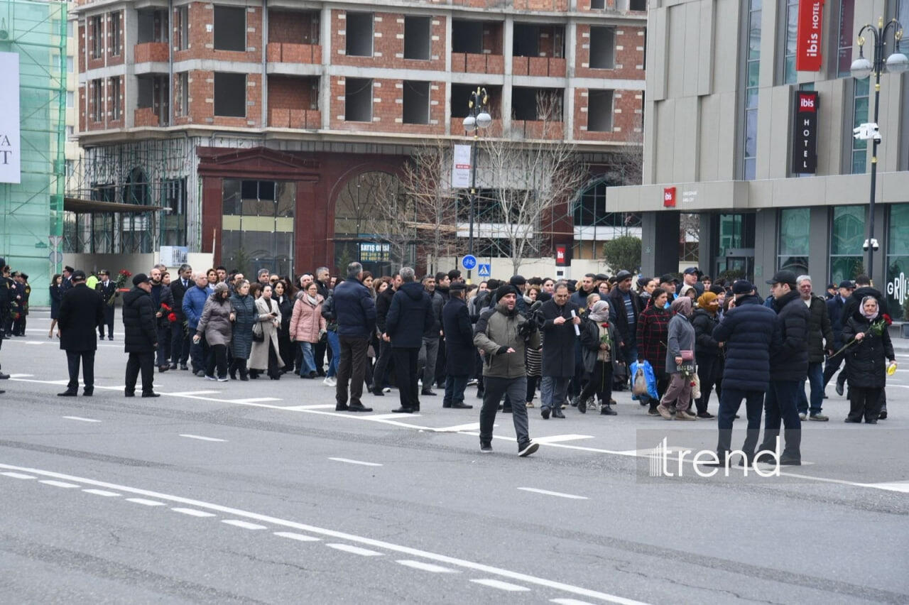 Азербайджанский народ чтит память жертв Ходжалинского геноцида