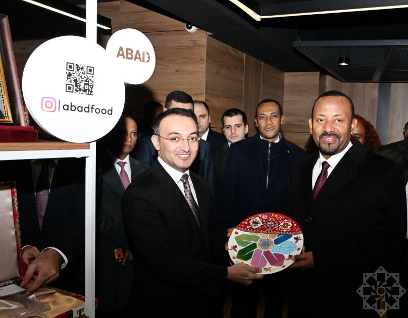 Efiopiyanın Baş naziri "ASAN xidmət" mərkəzini ziyarət edib