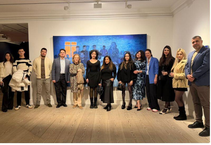 В Лондоне открылась выставка азербайджанских художников