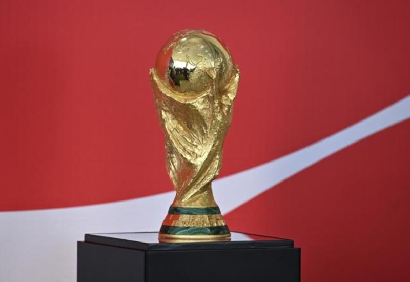 В Мексику привезли Кубок мира по футболу
