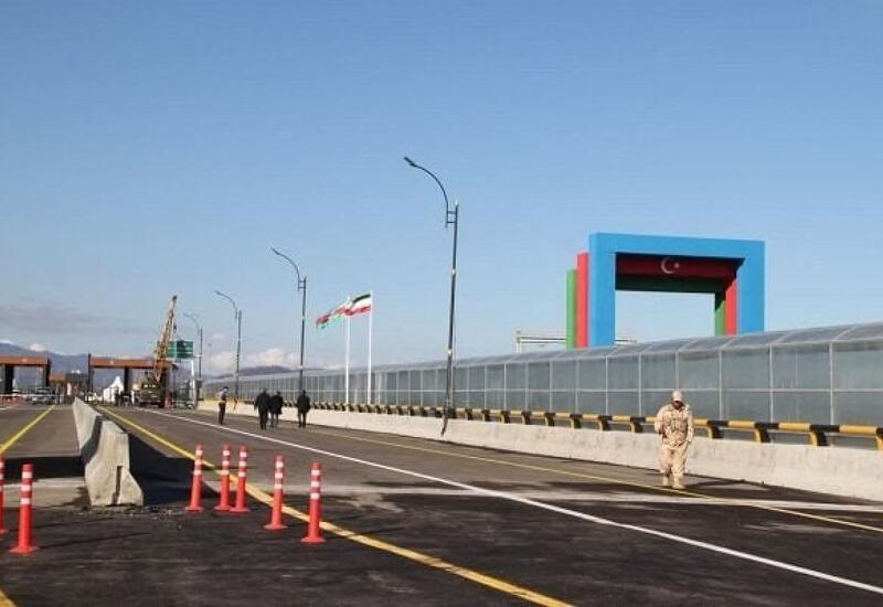 Россия призвала своих граждан покинуть Иран через территорию Азербайджана