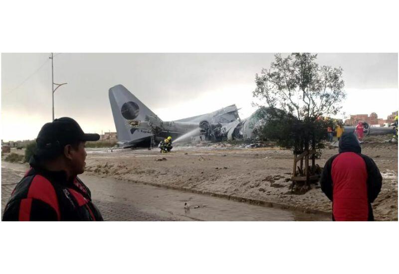 В Боливии разбился самолет, перевозивший деньги