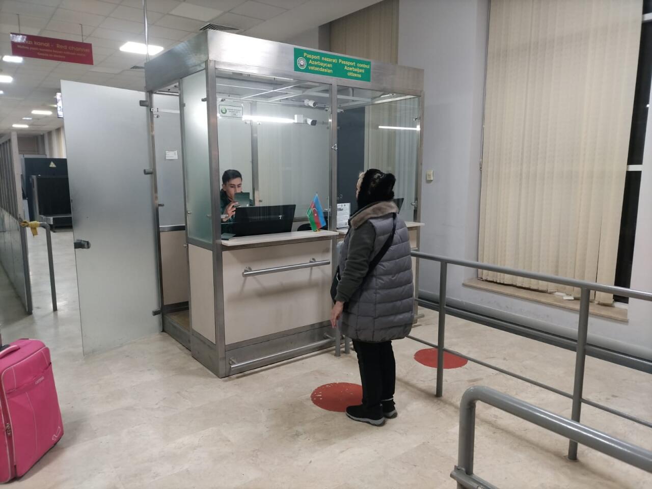 Продолжается эвакуация граждан Азербайджана из Ирана