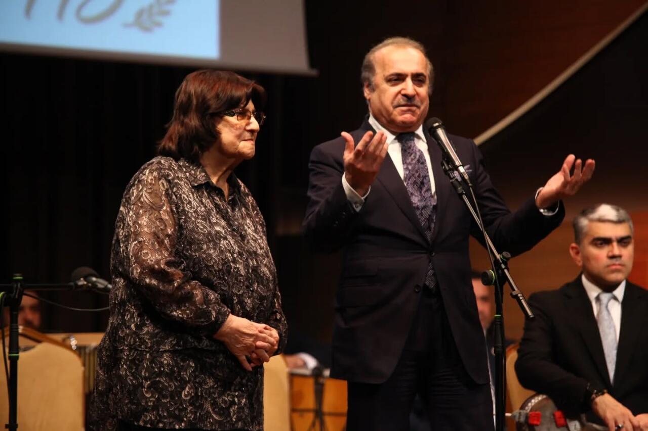 В Баку состоялся торжественный вечер к 115-летию тариста Бахрама Мансурова