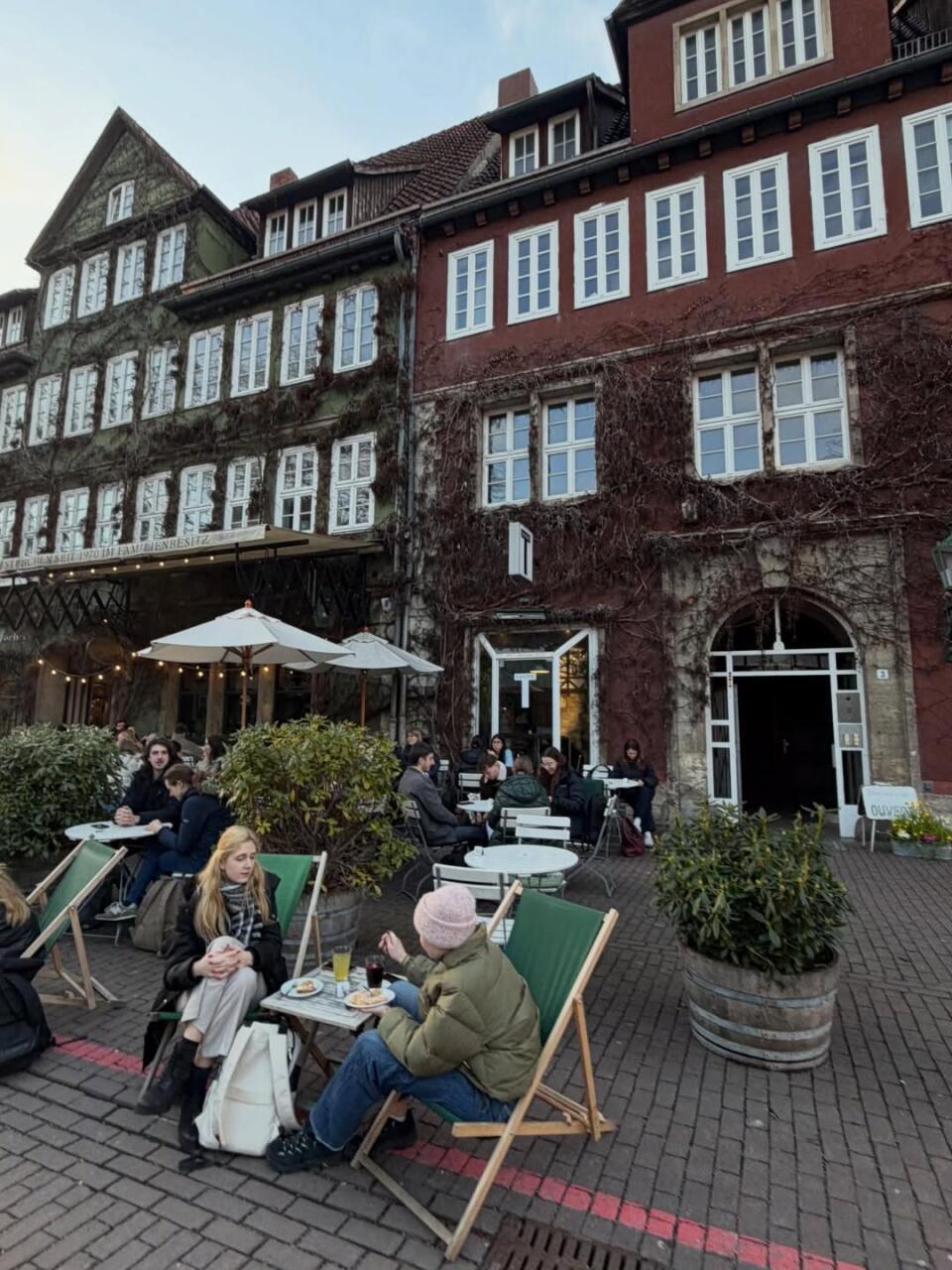 Кифа Нури в Ганновере