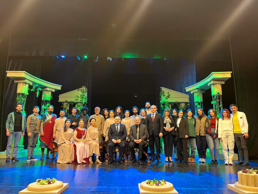 Театры Баку и Шеки будут сотрудничать