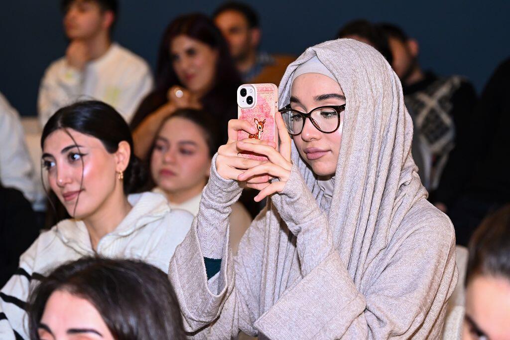 В Баку прошла творческая встреча с создателями сериала "Tilov"