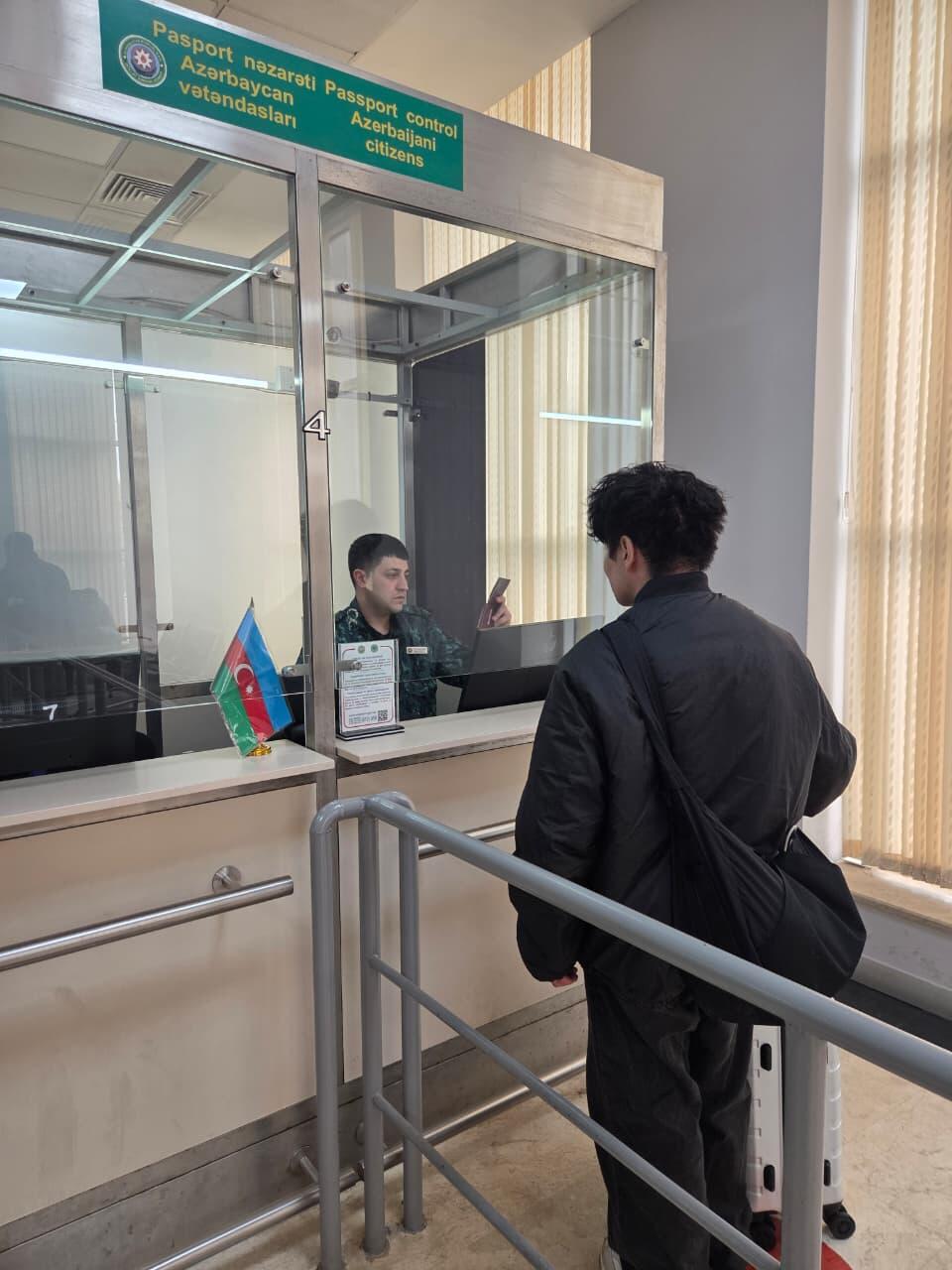 Около 200 человек эвакуированы из Ирана в Азербайджан