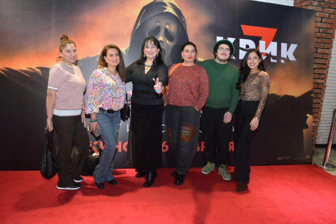 В Баку прошел предпремьерный показ долгожданного хоррора "Крик 7"