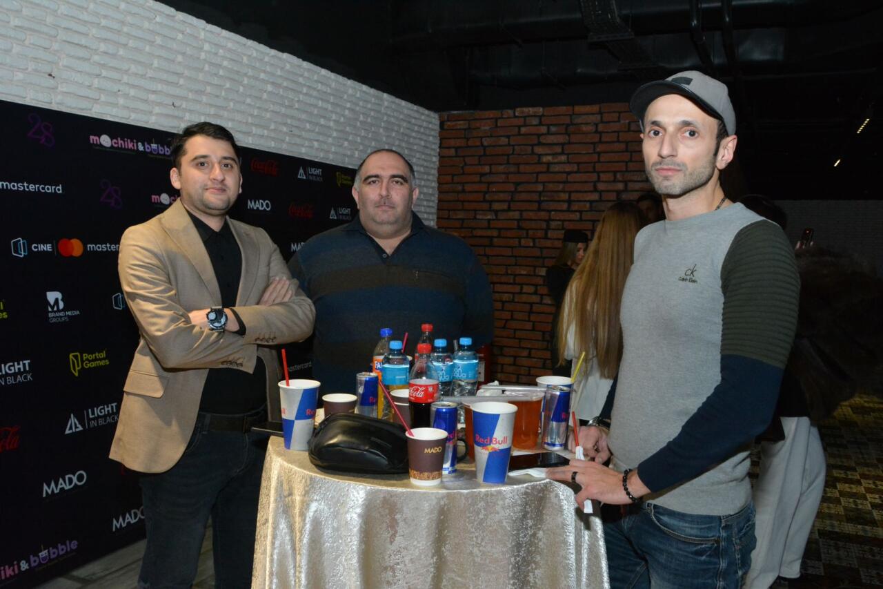 В Баку прошел предпремьерный показ долгожданного хоррора "Крик 7"