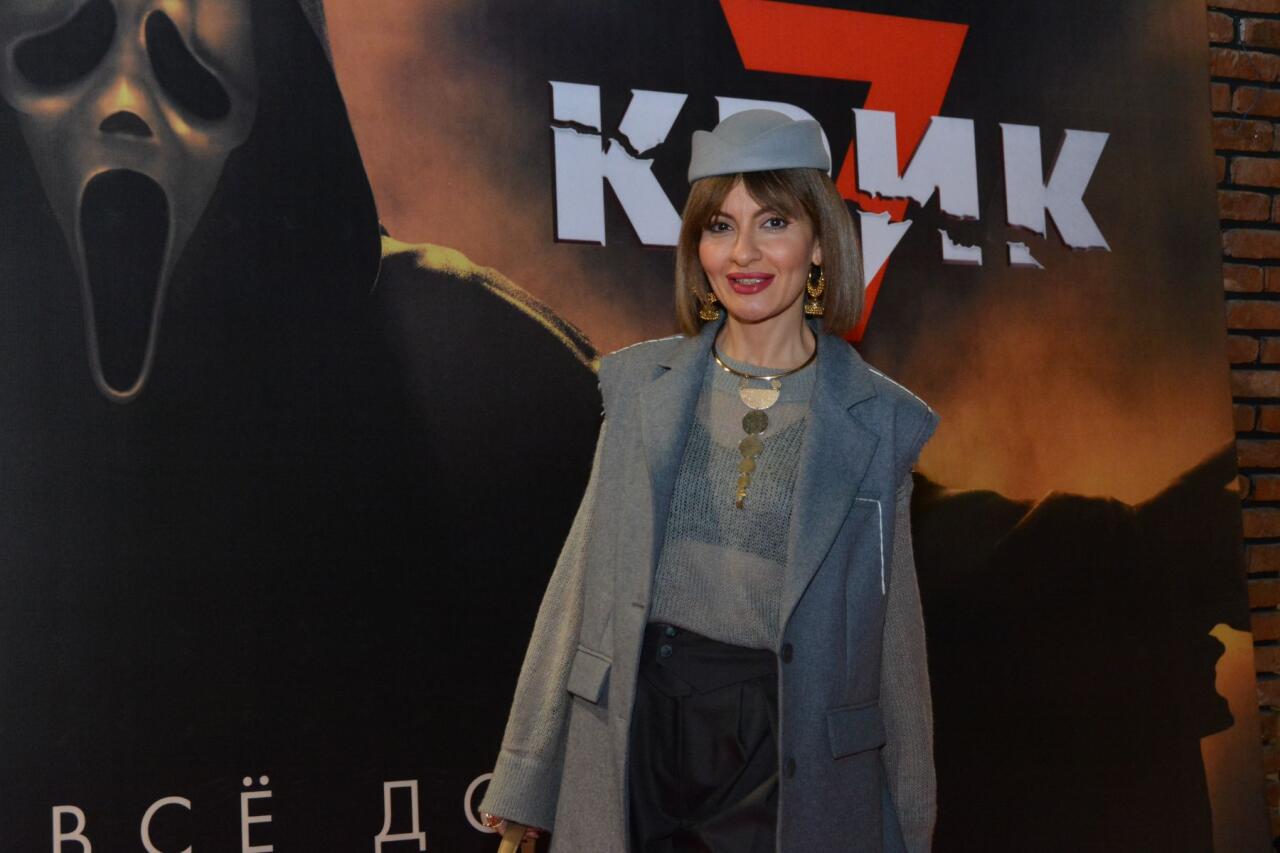 В Баку прошел предпремьерный показ долгожданного хоррора "Крик 7"