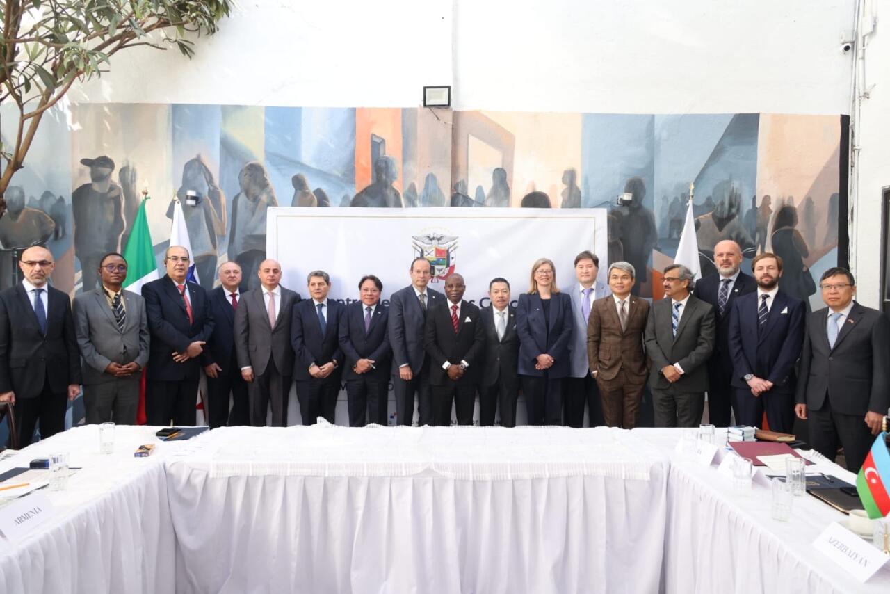 Азербайджан и Панама обсудили укрепление двусторонних отношений