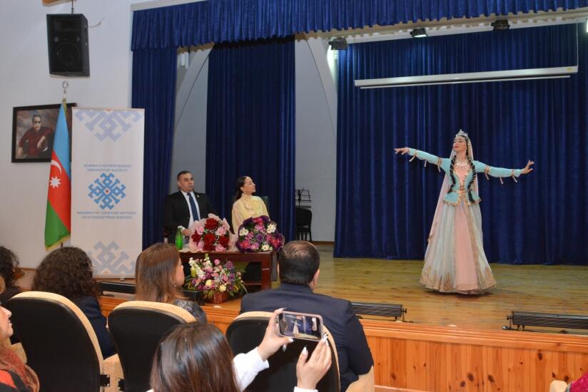 Первой гостьей нового проекта MEMİM "Диалог об искусстве" стала народная артистка Тарана Мурадова