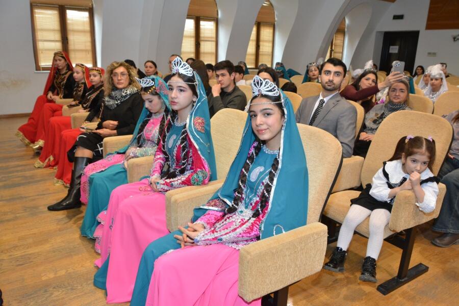 Первой гостьей нового проекта MEMİM "Диалог об искусстве" стала народная артистка Тарана Мурадова